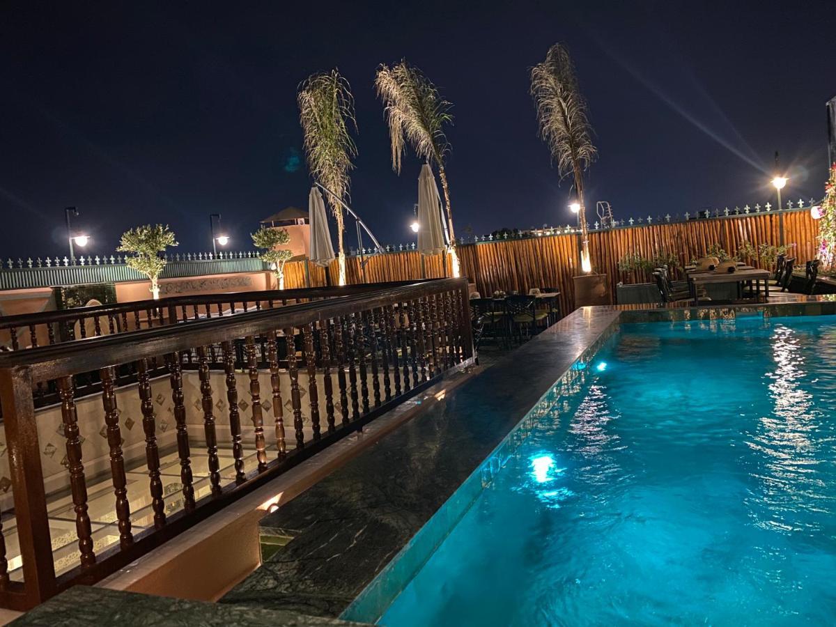 Riad Wazani Square & Spa マラケシュ エクステリア 写真